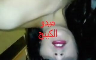 Sexy Egyptian arab hotty makes a movie scene for boyfriend