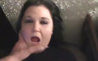 Fucking a bbw slut in a bar and she squirts like crazy !!!